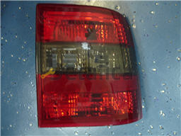 OPEL VECTRA фонарь задн внешн прав (4 дв) тюнинг (lexus тип) прозрач внутри черн