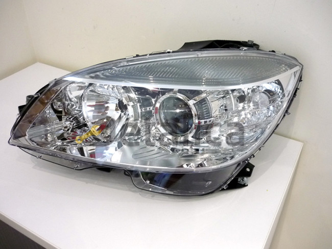 Фара левая для Мерседес W204 2007-2010 Depo