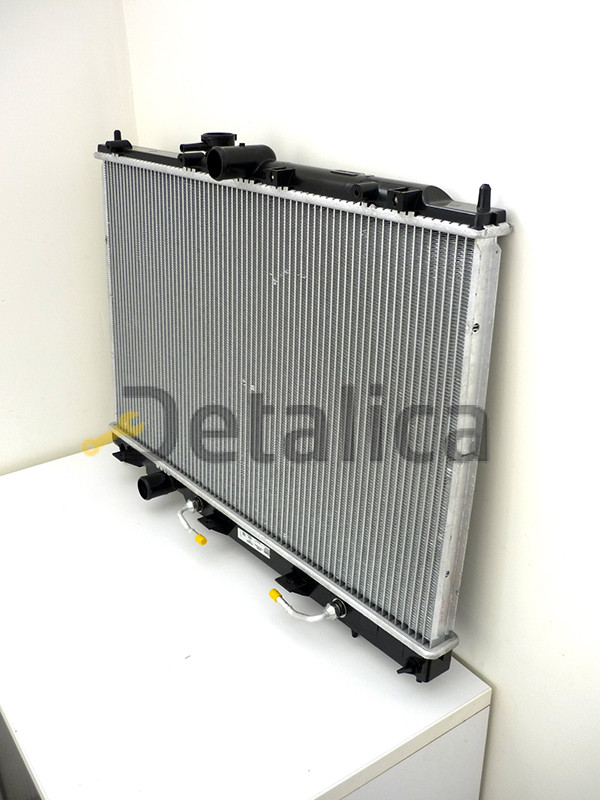 Радиатор охлаждения Митсубиси Аутлендер 2.0 Turbo 201 H/P Nissens Дания