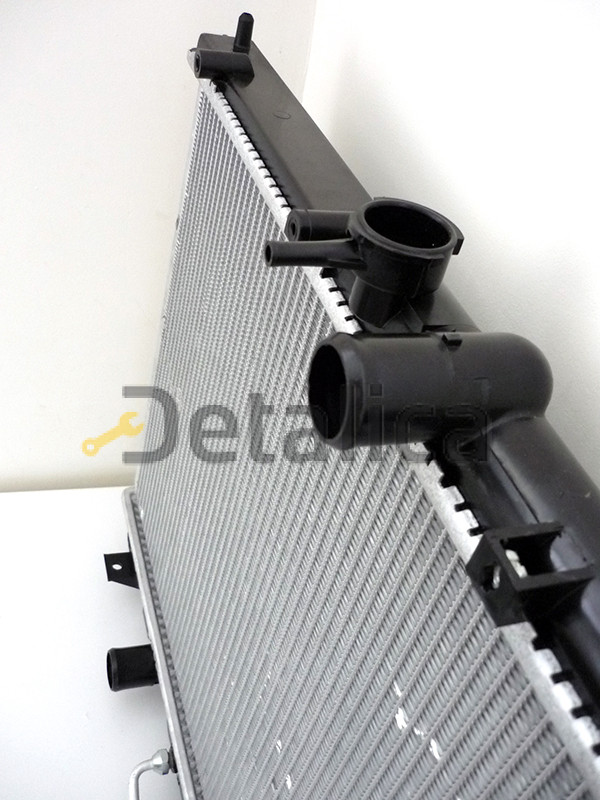 Радиатор охлаждения Митсубиси Аутлендер 2.0 Turbo 201 H/P Nissens Дания