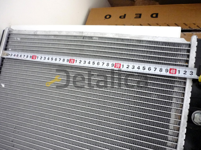 Радиатор охлаждения Митсубиси Аутлендер 2.0 Turbo 201 H/P Nissens Дания