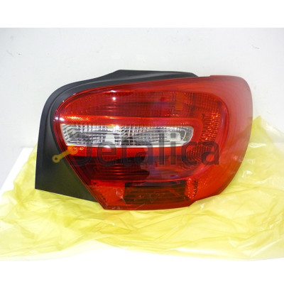 Фонарь задний правый Мерседес W176 A-Class