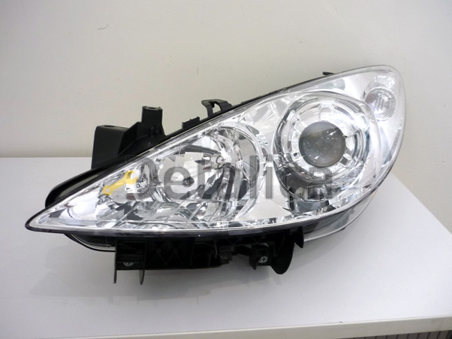 Фара левая линзованная для Пежо 307 Депо