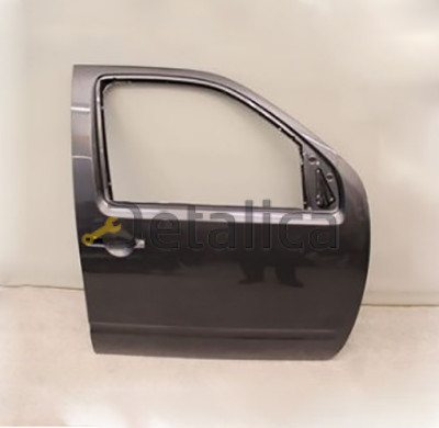 Дверь передняя правая для Ниссан Навара