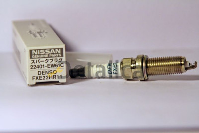Свеча зажигания Ниссан