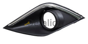 Решетка бампера Митсубиси Outlander 3 2013- передняя левая, хромир.молдинг (Китай)