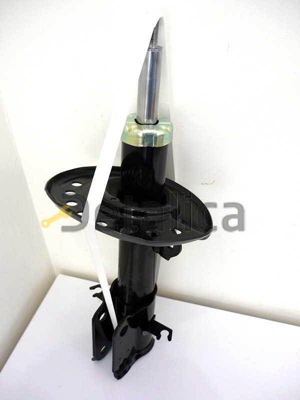 Амортизатор передний правый для Ниссан Тиида С13 оригинал