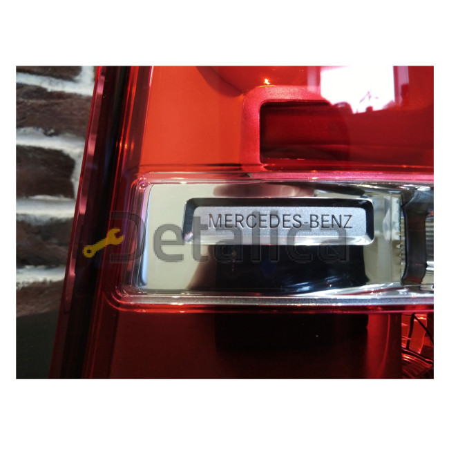 Фонарь задний левый Мерседес W447 V200 V-Class оригинал 