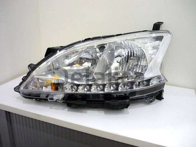 Фара левая для Ниссан Сентра B17 галоген оригинал