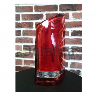 Фонарь задний правый Мерседес W447 V200 V-Class оригинал 