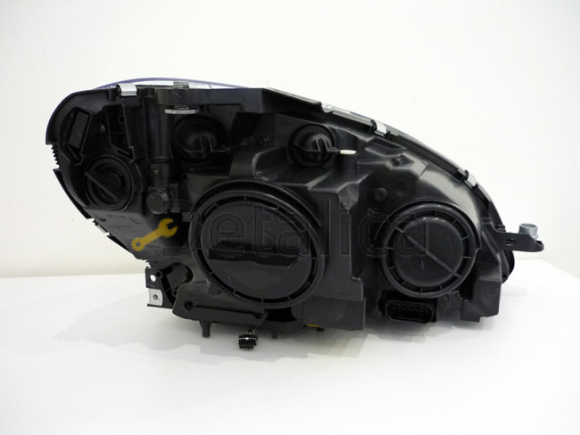 Фара левая ксенон для Мерседес W204 2007-2010 Депо