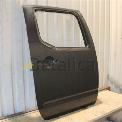 Дверь задняя правая для Ниссан Навара