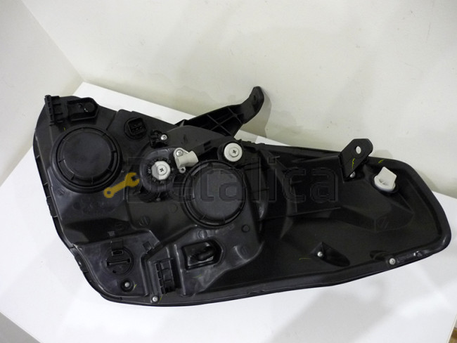 Фара правая под корректор для Хендай Старекс от 2008 (Depo)