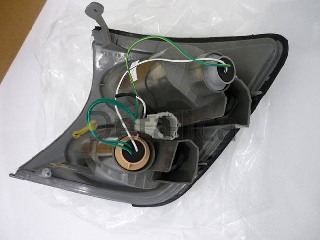 Указатель поворота правый для Ниссан Патрол Y61 - GR