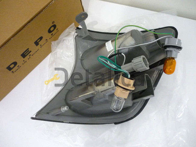 Указатель поворота правый для Ниссан Патрол Y61 - GR