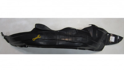 Подкрылок переднего крыла правый на Хендай Гетц от 2005 (Тайвань)