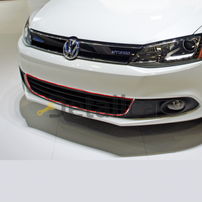 Решетка переднего бампера центральная хром молдингом для Фольксваген Джетта 6 (VI) от 2011 (Тайвань)