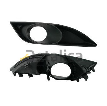 Решетка бампера правая с отв под противотуманку для Тойота Аурис от 2007 (Тайвань)