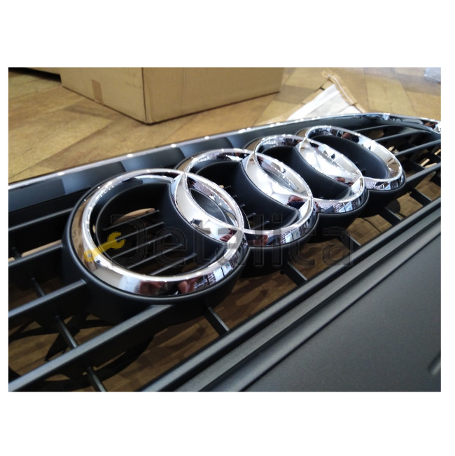 Решётка радиатора для Ауди А1 оригинал