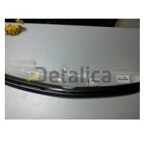 Молдинг решетки радиатора центр нижний модели с серебрист молдинг для Тойота Королла от 2006 (оригинал)