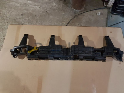 Renault KAPTUR усилитель бампера задн пластик (Тайвань) Renault KAPTUR усилитель бампера задн пластик (Тайвань)