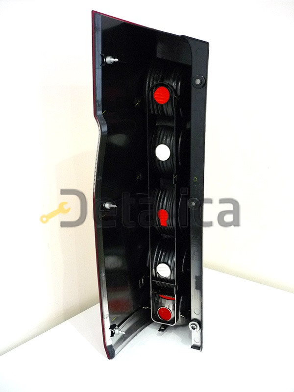 Фонарь задний правый для Мерседес Спринтер