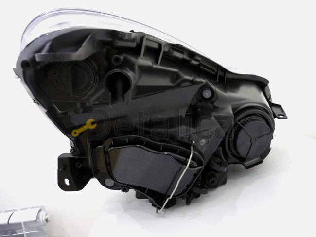 Фара левая для Opel Corsa D от 2011 внутри хром