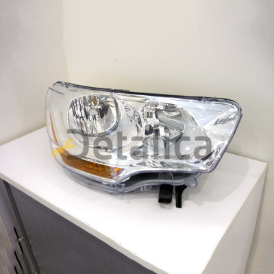 Фара правая для Ситроен С4 2010 депо