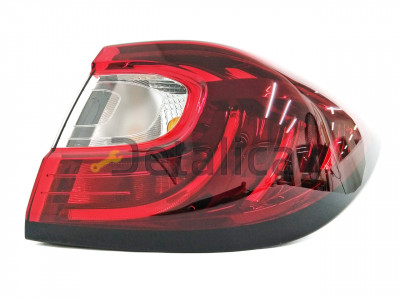 Renault KAPTUR фонарь задн внешн прав (оригинал) Renault KAPTUR фонарь задн внешн прав (оригинал)