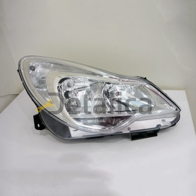 Фара правая для Opel Corsa D от 2011 внутри хром