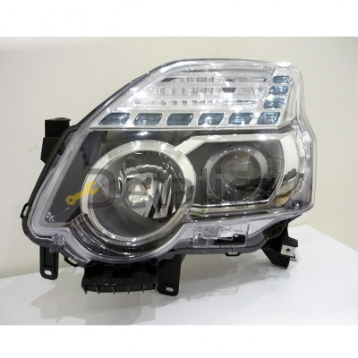 Фара левая для Ниссан Х-Трейл Т31 рестайл с линзой