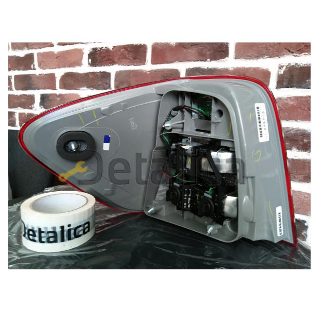 Фонарь задний правый для Мерседес W164 ML 2008-2011 рестайлинг диодный оригинал