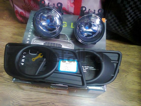 Фары противотуманные комплект для Судуки Свифт от 2008 года