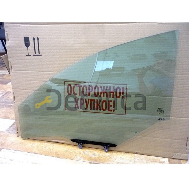 Стекло пассажирское двери переднее правое  для Ниссан Сентра В17