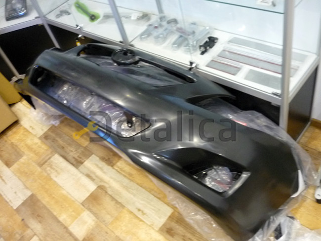 Бампер передний без отв под омыватель фар для Тойота Королла от 2010-2011 (Китай)