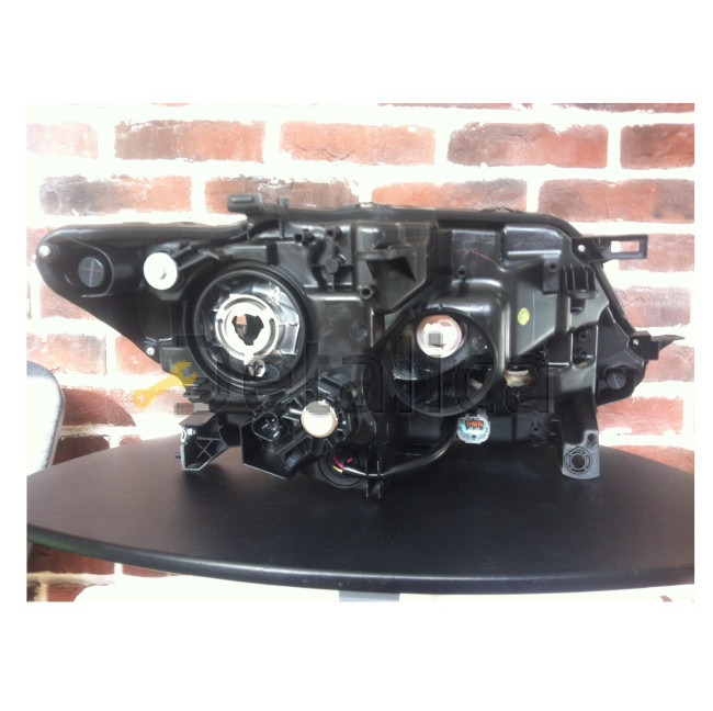 Фара левая для Ниссан Х-Трейл Т32 галоген ( корпус ) оригинал