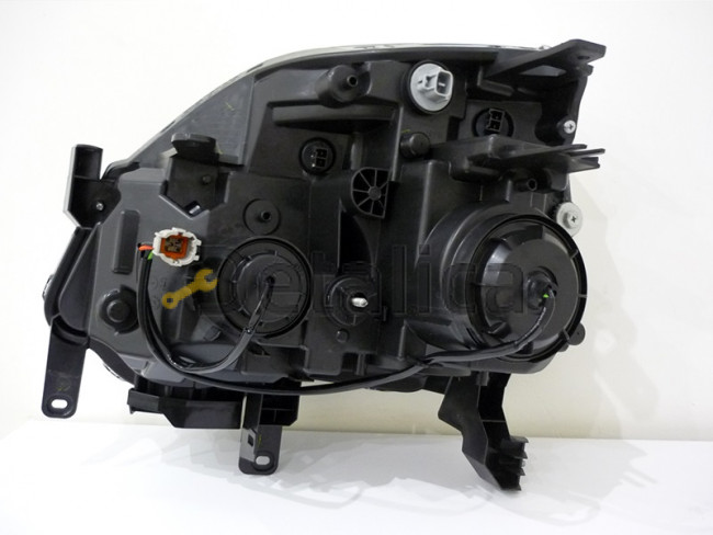 Фара правая для Ниссан Х-Трейл Т31 рестайл с линзой