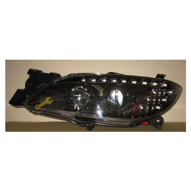 Мазда 3 2008 Фары Передние Купить
