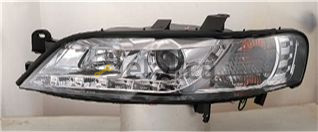 OPEL VECTRA фара л+п (комплект) тюнинг линзован (devil eyes) , литой ук.повор (sonar) внутри хром