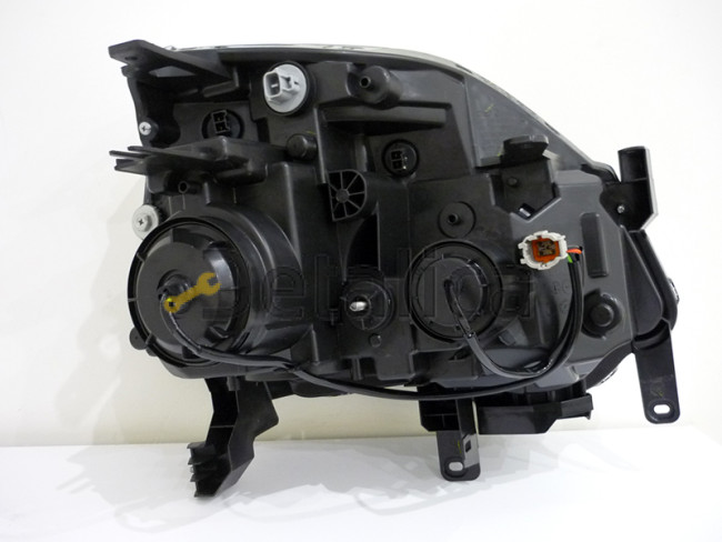 Фара левая для Ниссан Х-Трейл Т31 рестайл с линзой ксенон