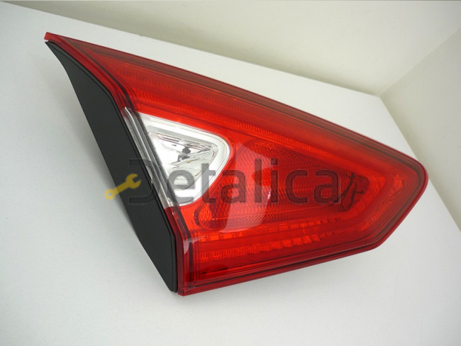 Фонарь задний внутренний левый для Ниссан Тиида С13