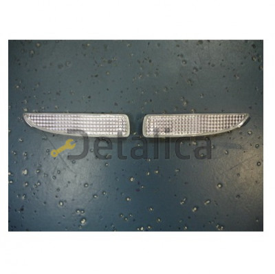 Катафоты комплект в задний бампер Мазда 3 2007-2009