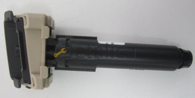 Mazda Cx5 форсунка омывателя фары лев (Китай)