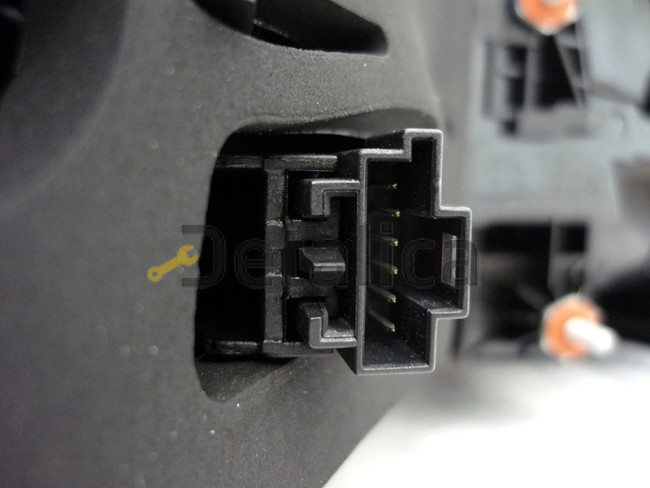 Фонарь задний внешний правый диод  AVANTGARD для Мерседес W212