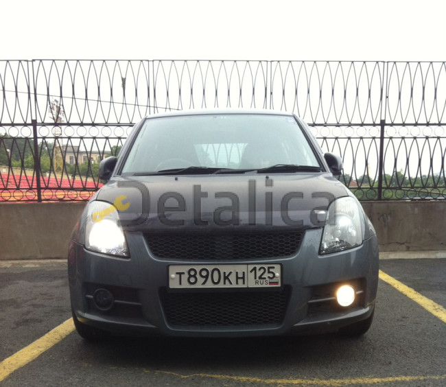 Стекло фары противотуманной для Сузуки Свифт