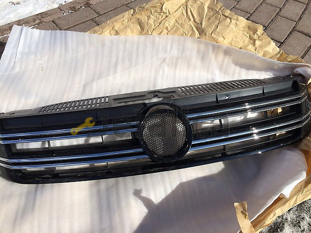 Решетка радиатора хром молдинг для Фольксваген Тигуан от 2011 (Китай)