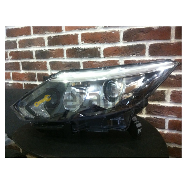 Фара передняя левая для Ниссан Кашкай J11 Depo линзованная с регулятором мотора
