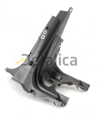 BMW X5 кронштейн крепления крыла передн прав (Тайвань) 