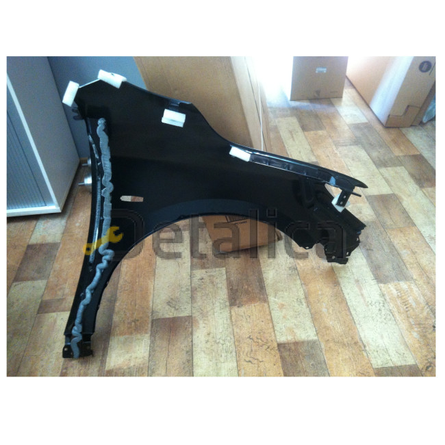 Крыло переднее левое для Ниссан Патфайндер Р52 оригинал