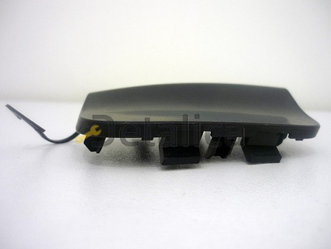 Заглушка в передний бампер Ниссан Жук